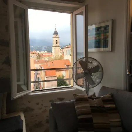 Central Top-floor Apt W/best Views And Parking Апартаменти *